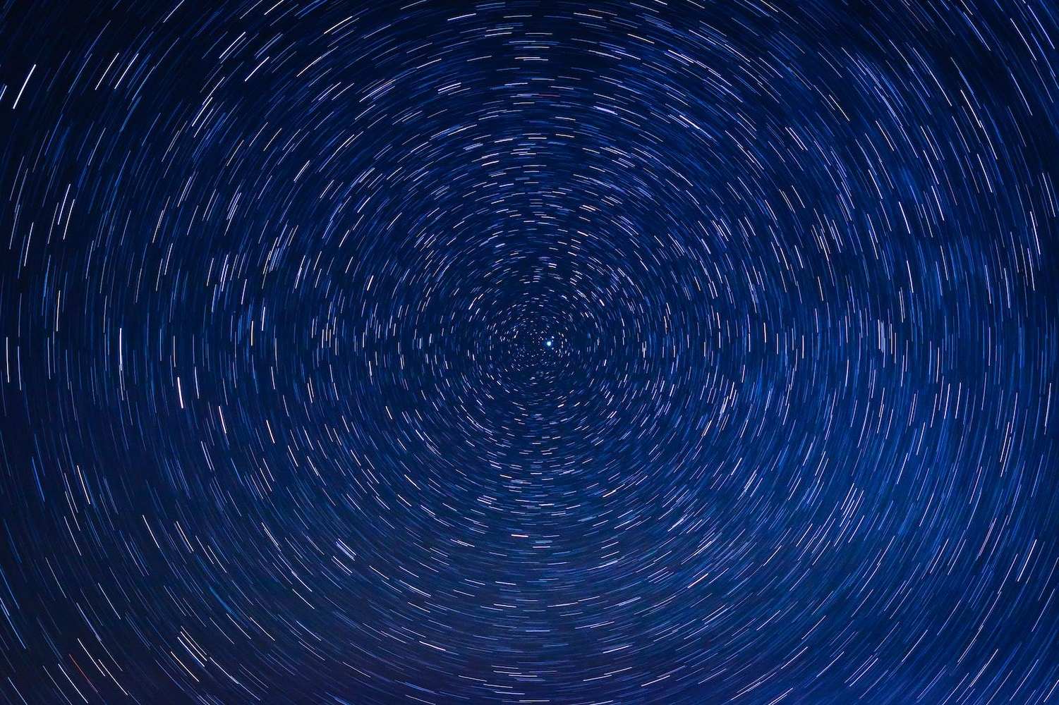 Фотография звездного неба в северном полушарии