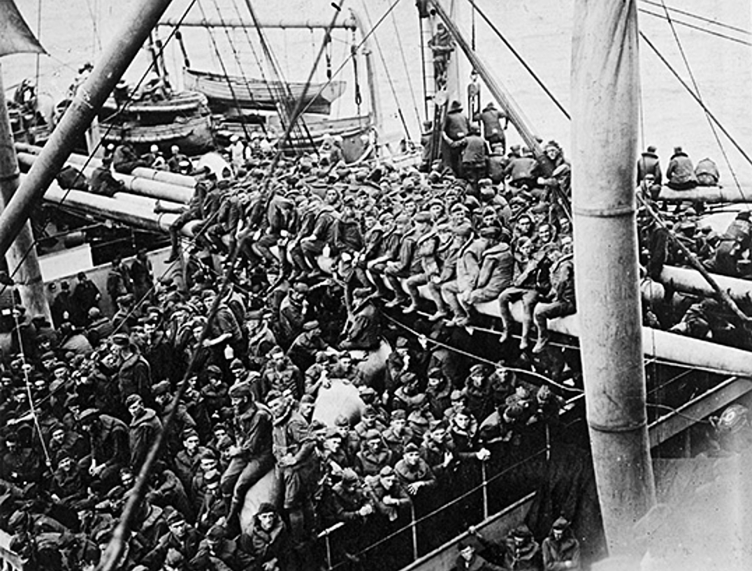 Солдаты на борту «Левиафана», 1918 год