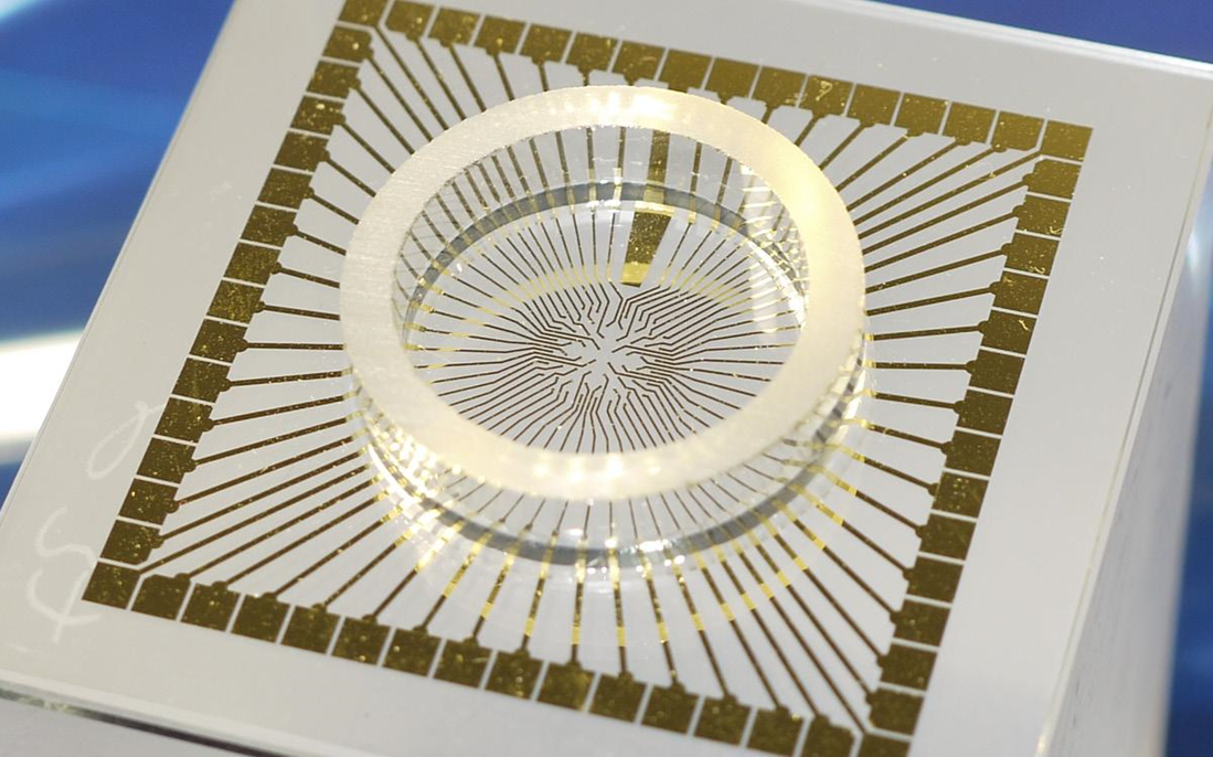 Изображение 3D-микрофлюидной системы 