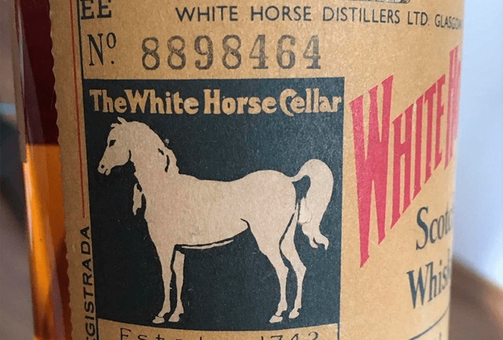 Код белой лошади